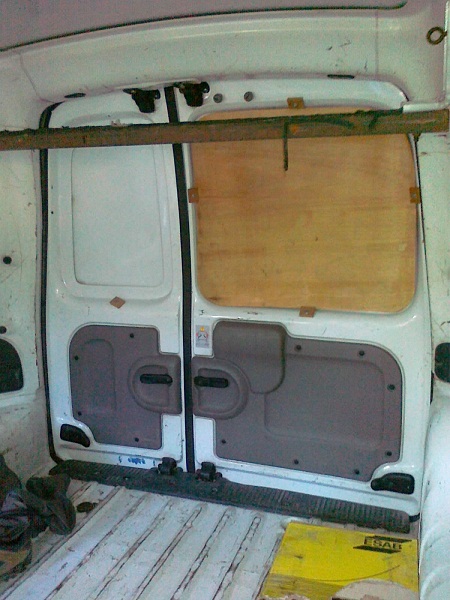 restauration kangoo et lacidon tranche 2 013.jpg