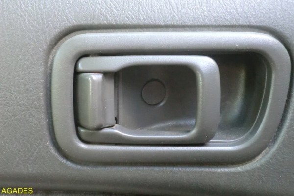 04_enjoliveur ouverture porte (Copier).JPG (210.22 Kio) Vu 18103 fois Ligne 04